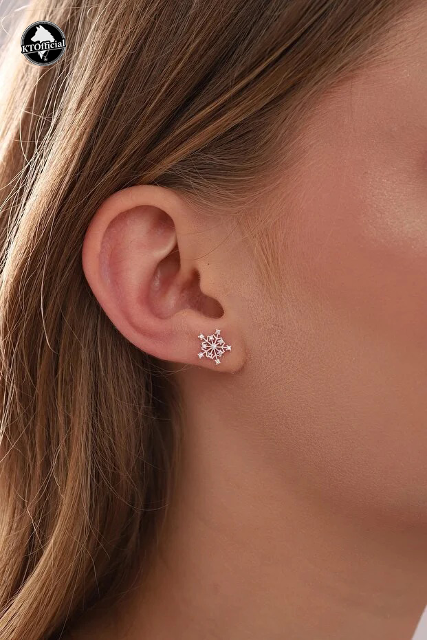 KTOfficial: 925 Sterling Silver Zircon Snowflake Stud Earrings | KTOfficial | EU-Sourced Quality